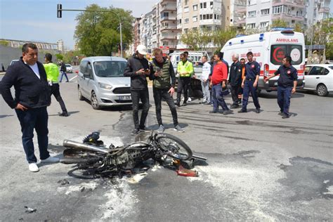 Antalya'da 2 kamyonet ile 1 minibüsün çarpıştığı kazada 1 kişi yaralandı - Son Dakika Haberleri